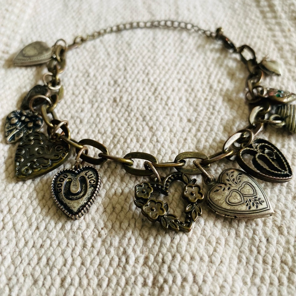 Vintage Heart Charm Bracelet